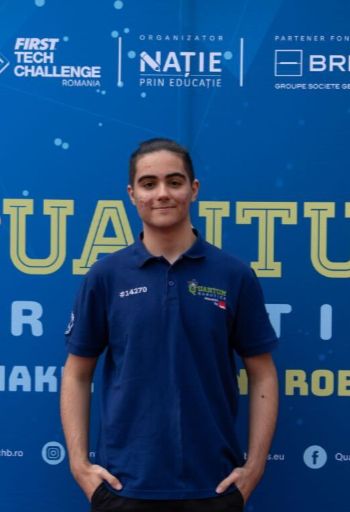 Quantum-Robotics-FTC-FIRST-competiton-team-members-Andrei-Banu